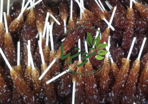 نبات قهوه ای چوبی